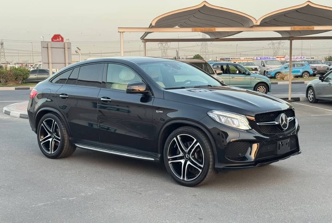 Car dealer ship dubai