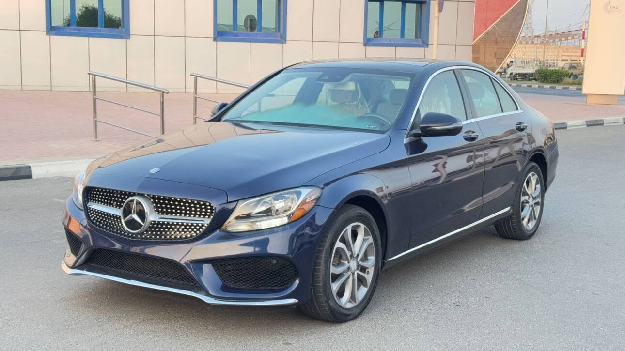 MERCEDES BENZ C300 2016