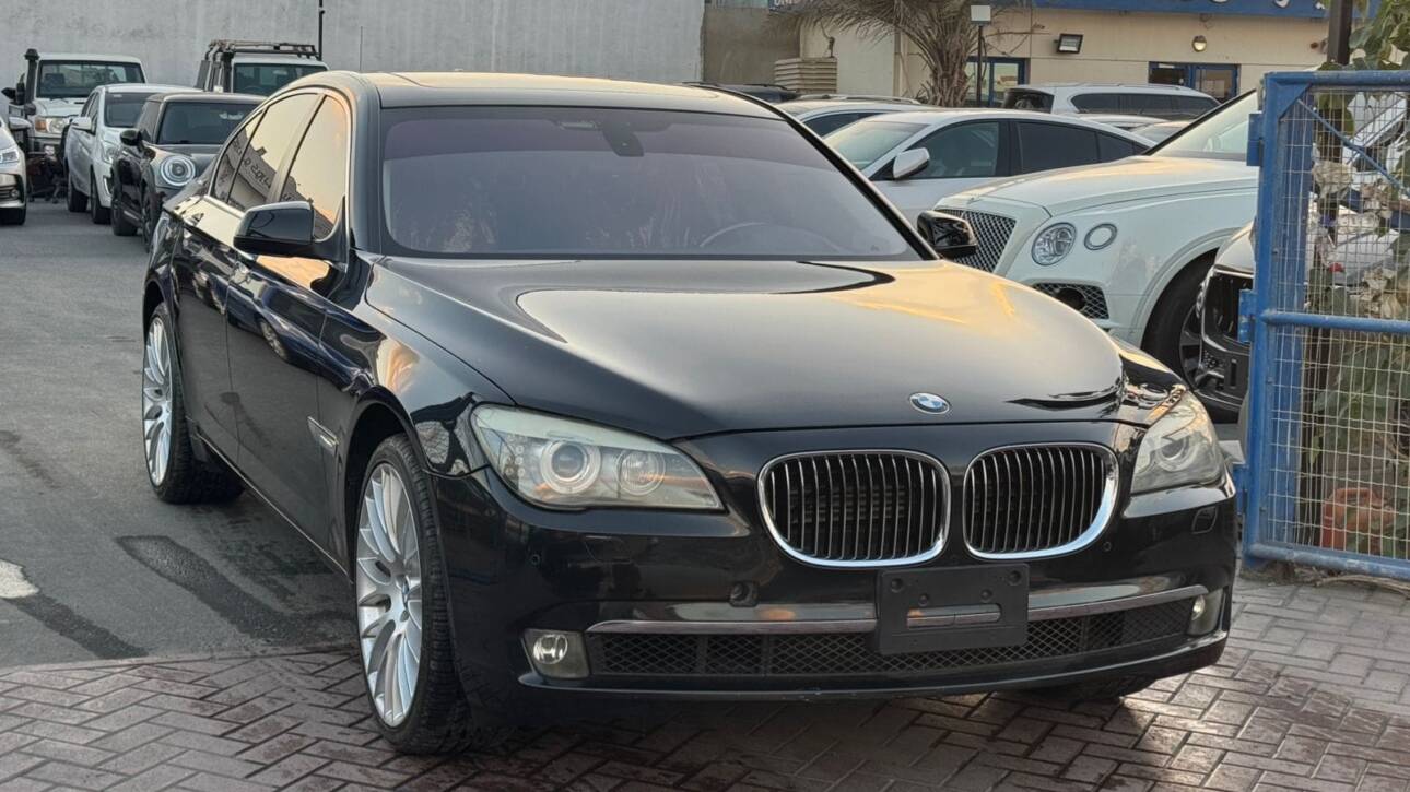 BMW 745 ACTIVE HYBRID 2011