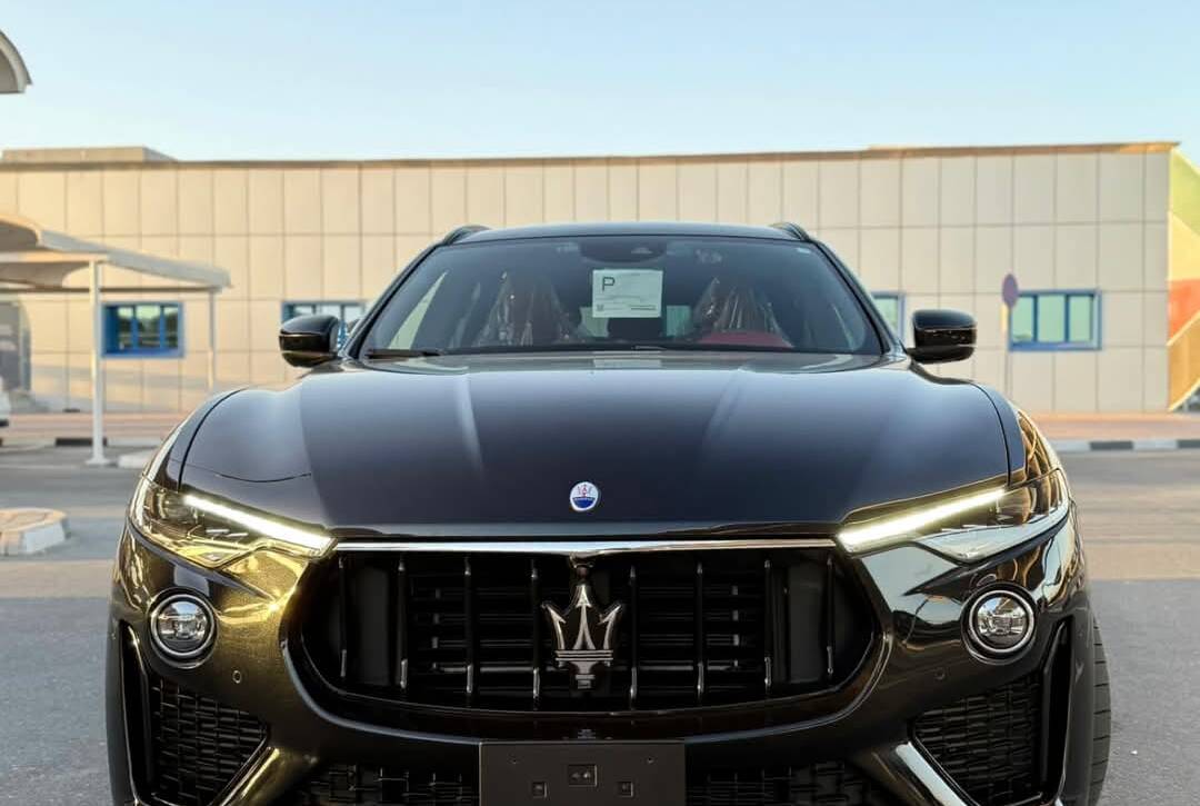 Maserati Levante 2020 Black with Red