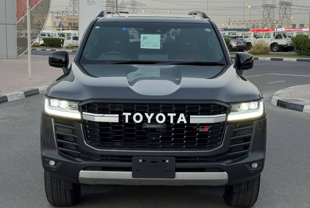 Toyota Land Cruiser GR 2023